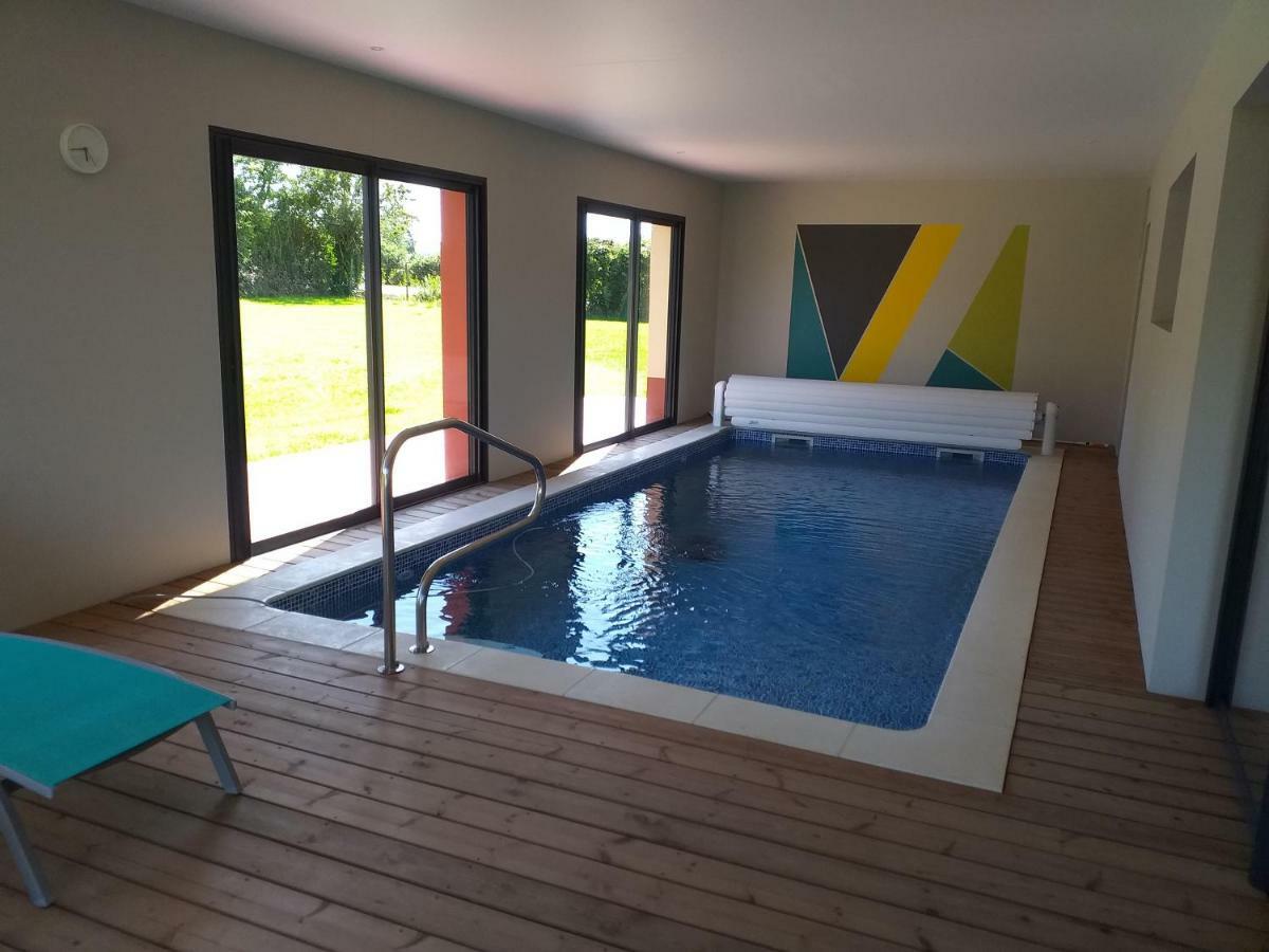 Maison Avec Piscine Interieure Privee Sans Vis A Vis Chauffee Toute L Annee Quievrecourt Exterior photo